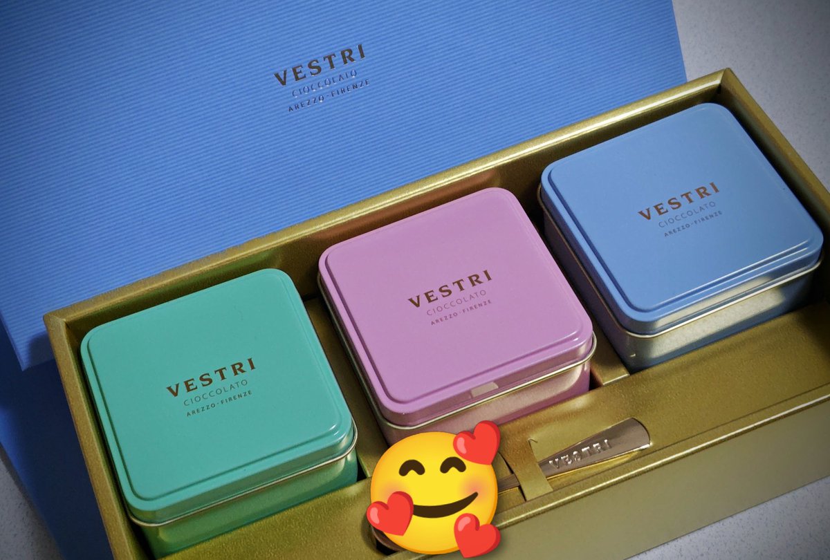 2026の自分へのチョコは、昨年のバレンタインカモアルでのTHREEさん差し入れ・VESTRIのAntica Gianduia Seriesにしました！
リッッッチなのは知ってましたが、見つけちゃったらさ…買うじゃん？？？

そしてめっっちゃ美味しい！！！すごいよこれ！