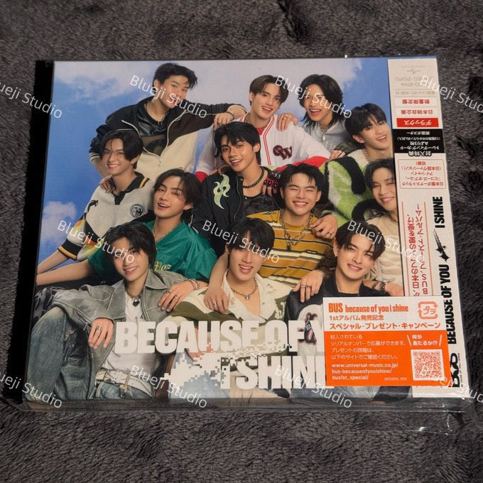 BluejiStudio's tweet image. ขายอัลบั้มเปล่า Bus ver. ญี่ปุ่นค่า ได้ของครบทุกอย่าง
— deluxe ver : 140
ค่าส่ง 60 
สนใจ dm 

#ตลาดนัดbus #BUSbecauseofyouishine_JP 
#ALANpasawee
#MARCKRIS #KHUNPOL #HEARTchuthiwat #JINWOOKkim #THAIchayanon #NEXnattakit #PHUTATCHAI #AAashirakorn #COPPERdechawat #PEEMWASU #JUNGT