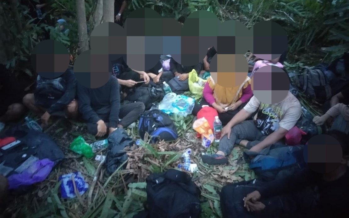 bernamadotcom's tweet image. Polis tahan 36 individu, gagalkan cubaan seludup migran ke Indonesia 

bernama.com/bm/jenayah_mah…

#BernamaNews