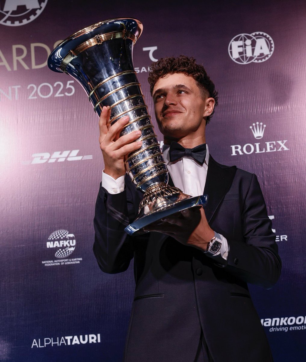 ダナ⁶³ ¹🪐 tweet media