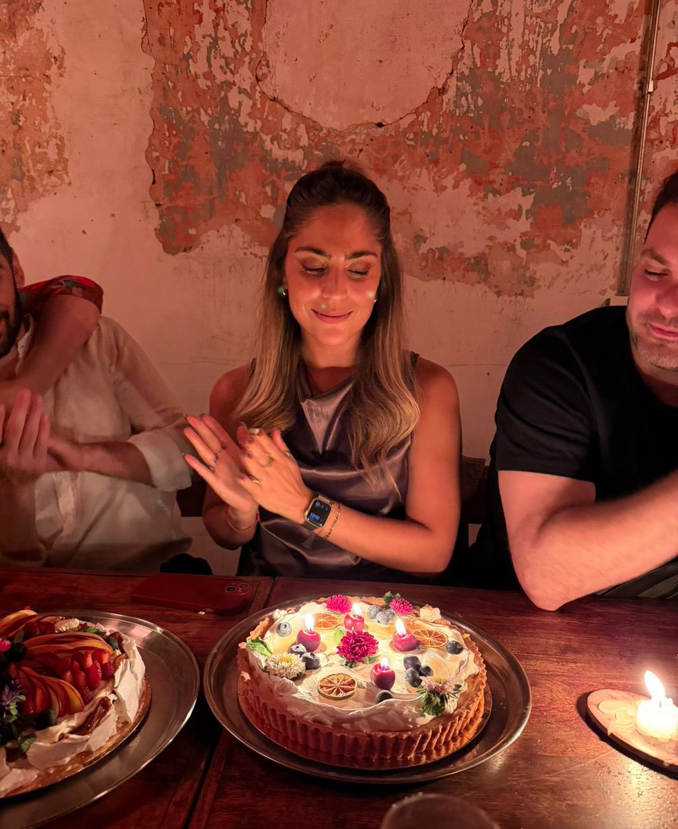 Mis casi 30 🍒🎂💘🌺