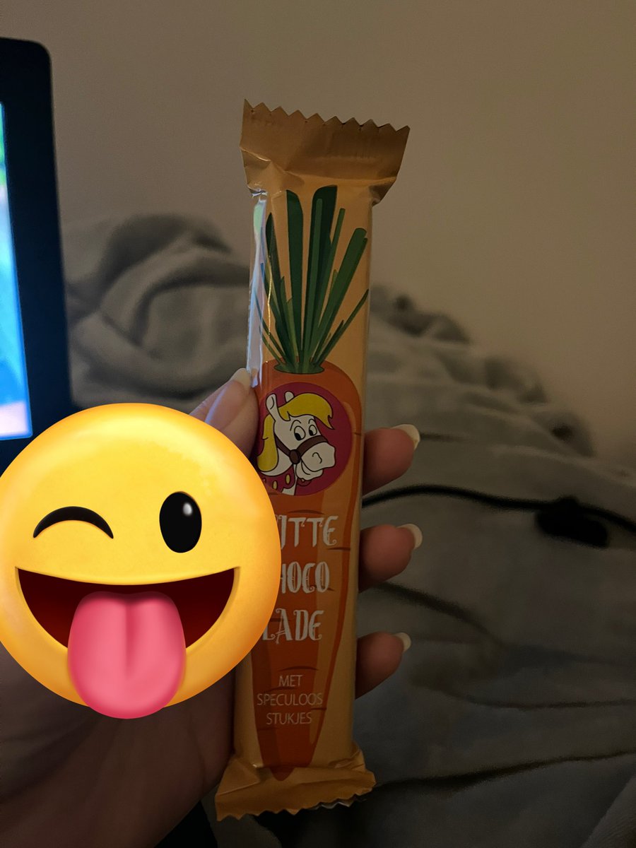 mayheals's tweet image. its sooo big tho like