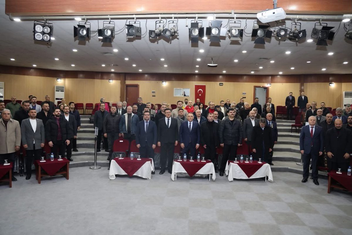 Iğdır Üniversitesi Rektörü Sayın Prof. Dr. Ekrem Gürel’in düzenlenmiş olduğu 
Iğdır Üniversitesinde Sivil Toplum Buluşmasına TÜGVA Iğdır Teşkilatımız adına katılım sağladık. 

Verimli geçen toplantı hayırlara vesile olsun.