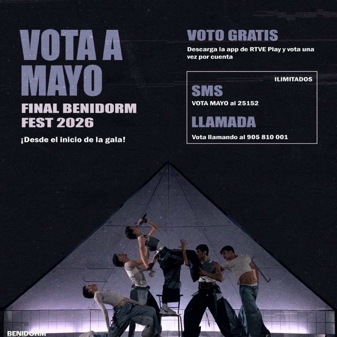yuan_mp3's tweet photo. todo el mundo votando esta noche https://t.co/a7VM0Sm5Qg