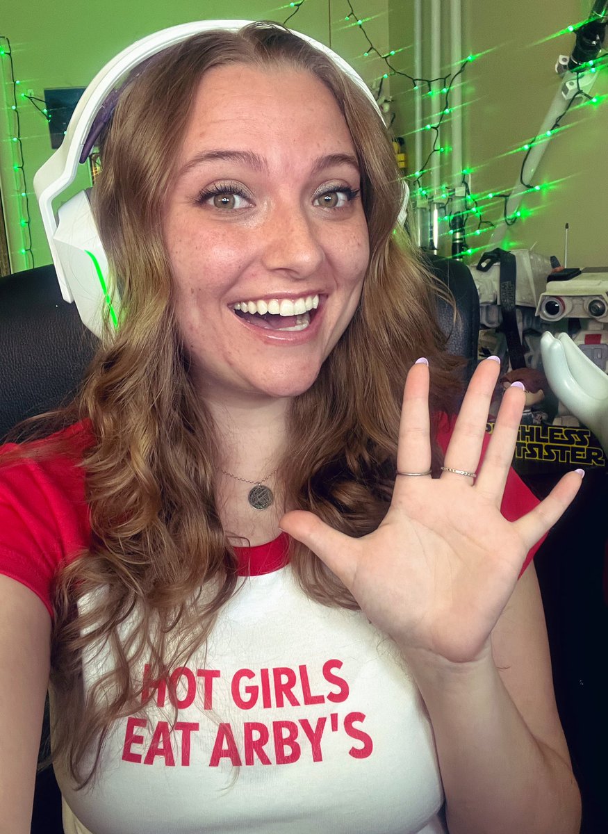 I CANT BELIEVE ITS BEEN 5 YEARS! 
Come celebrate 5 years of streaming with me! We’re building LEGO, yapping, eating food, and reminiscing! 
Twitch.tv/RuthlessNights…