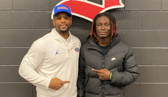 sixstarfootball's tweet photo. RANKINGS UPDATE: BAMA PROSPECTS JUMP INTO THE 6STAR RANKINGS

📈BAMA prospects earn D1 offers move into 6Star Rankings🔥

STORY:▶️https://t.co/RB7iGDumoT

@g0shaw @AnthonyDixon05 @BennettGreen24 @AiKingHall08 @PaulKyles10 @PauleyAvrian @JamisonERoberts https://t.co/o8p8bwsNJA