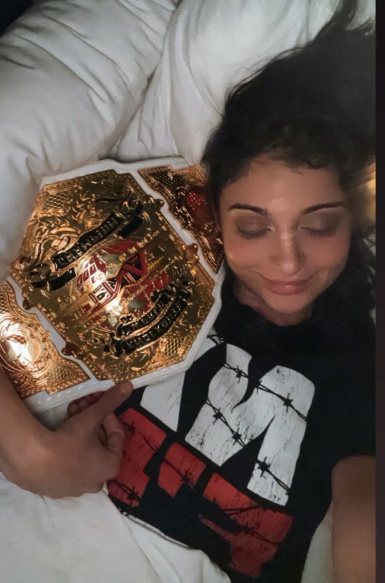 𝐌𝐈𝐒𝐒 𝐍𝐗𝐓𝐍𝐀 • 𝐍𝐎𝐓 @AriannaGraceWWE tweet media