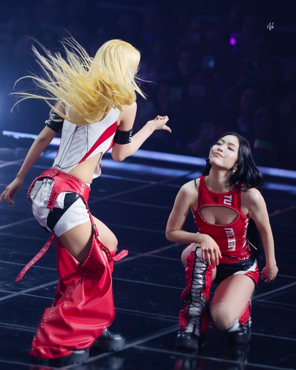 260214 3RD WORLD TOUR <TUNNEL VISION>

ﾃﾝﾄﾝ🫠Ryeji

#ITZY #Yeji #Ryujin