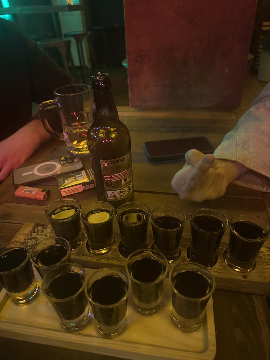 Bu yıl yine yalnız olsak da dostlarım yanımda..

<a href="/kingofTrakya/">Dušan Tadić</a> <a href="/ahmetemrecal/">Emre</a> <a href="/nerdesinberko/">berkc5</a> <a href="/zencikartal17/">Ekrem Abraham 🏴󠁧󠁢󠁥󠁮󠁧󠁿</a>