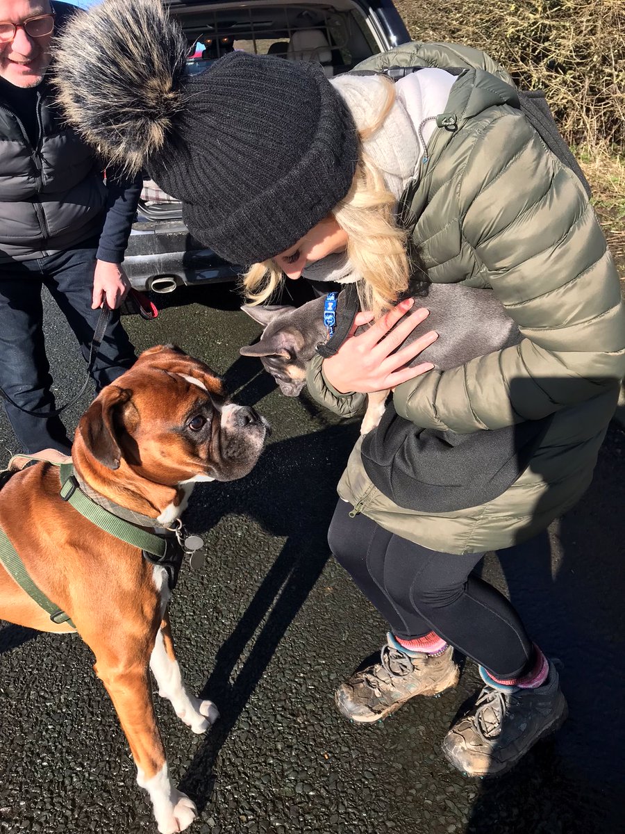 Gus meets Barry for first time. They’ll meet each other properly next week! 🤞🤭