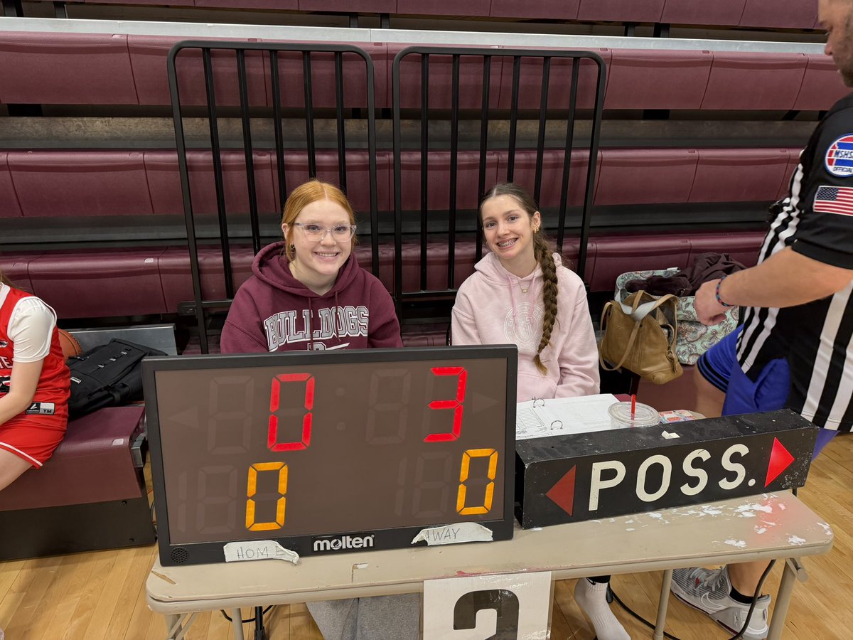Bringitstrong's tweet image. 28th SiR Basketball Tourney! Where else would you rather be for Valentine’s Day?!?! Appreciate the RHS Girls Team here helping out!
#SIRbasketball
#BuildTheProgram
#RollaDawgs