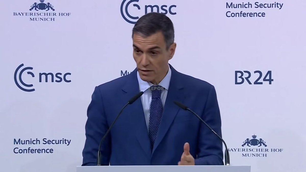 🇪🇸 Spanish PM Pedro Sánchez:

We need to stop Putin. We need to strengthen our deterrence capabilities. But let us do it in a coordinated and targeted way that we can control.

Let’s build a true European Army — not in 10 years, but now. Spain will join with all the resources