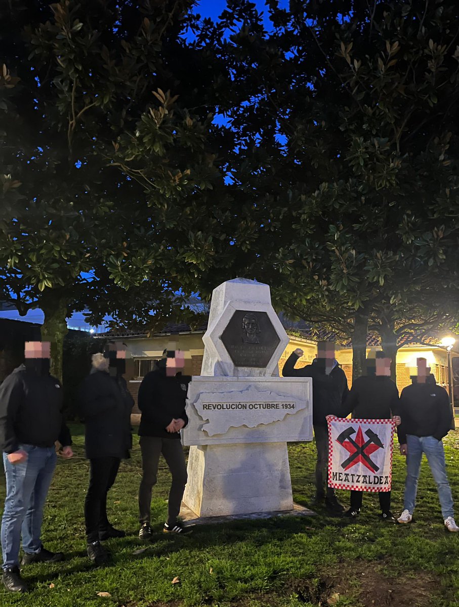 MHintxak's tweet image. Herri Langilearen interesak babestu duten guztiei, betiko argia!

¡ABAJO LA DEMOCRACIA BURGUESA!
¡UHP!

📍Uviéu