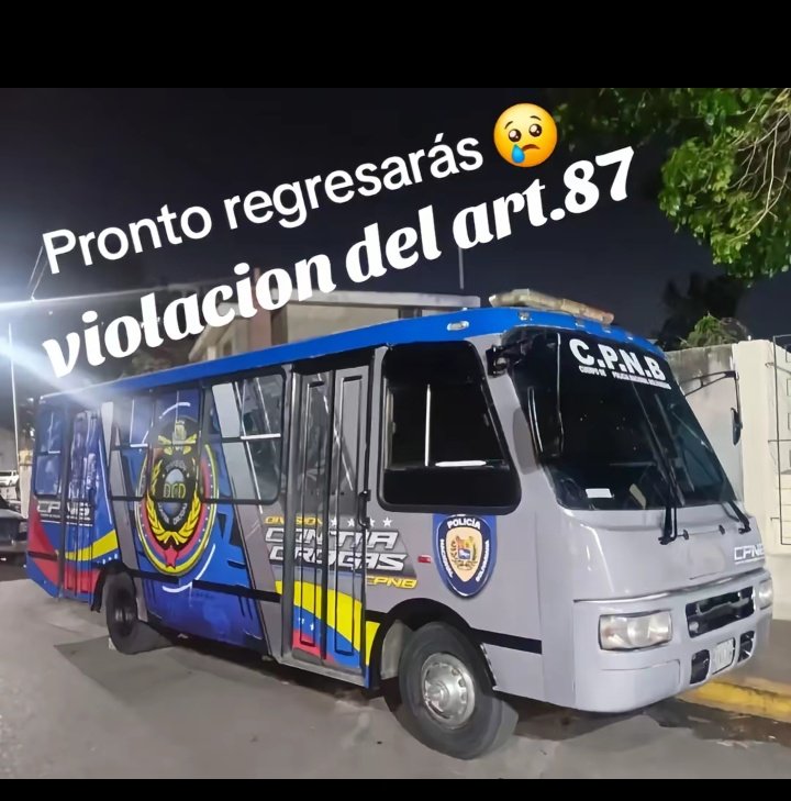 Estos también son presos políticos ,48 choferes siguen sin sus unidades de trabajo por el simple hecho de transportar a la oposición .. esto es un vulgar robo <a href="/OrlvndoA/">Orlando Avendaño</a>