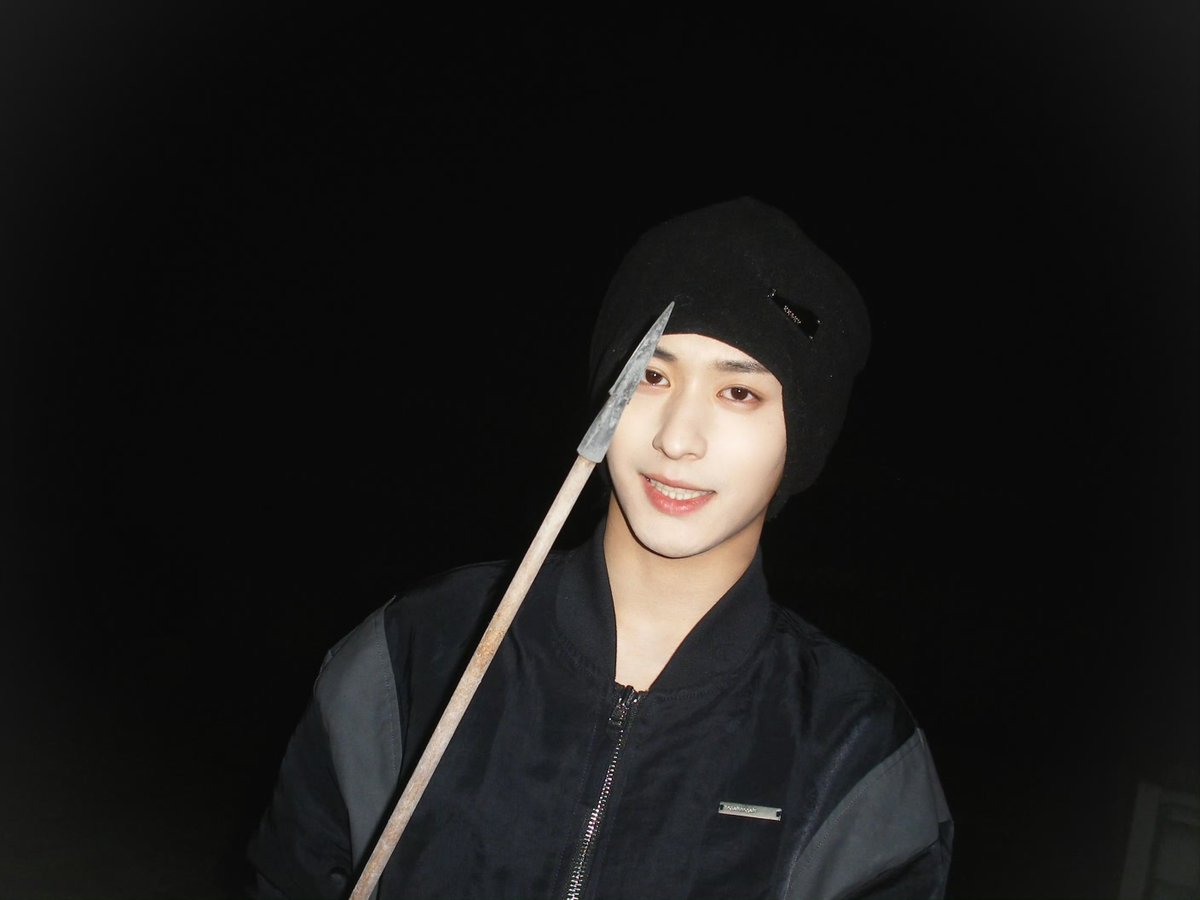 📸260214 | #XuZhenxuan weibo update.

Happy Valentine's Day

#DailyXuan999 ⛄️
#สวีเจิ้นเซวียน #徐振轩