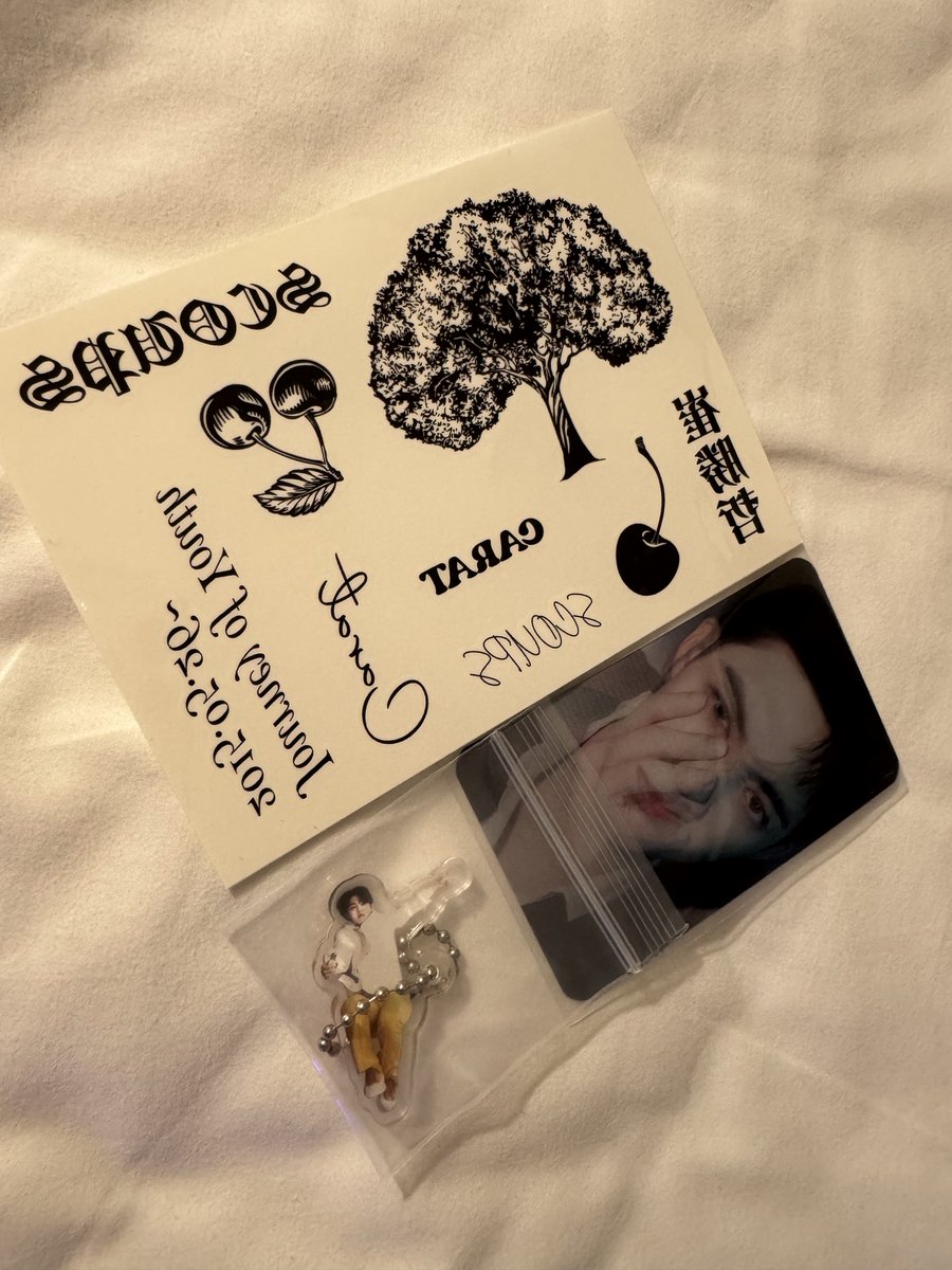 #킹받는_후기
와….이번에는 이건 진짜 꼭 갖고 싶었어요…
진짜진짜진짜 나눔 언제나 감사합니당ㅠㅠ❤︎︎