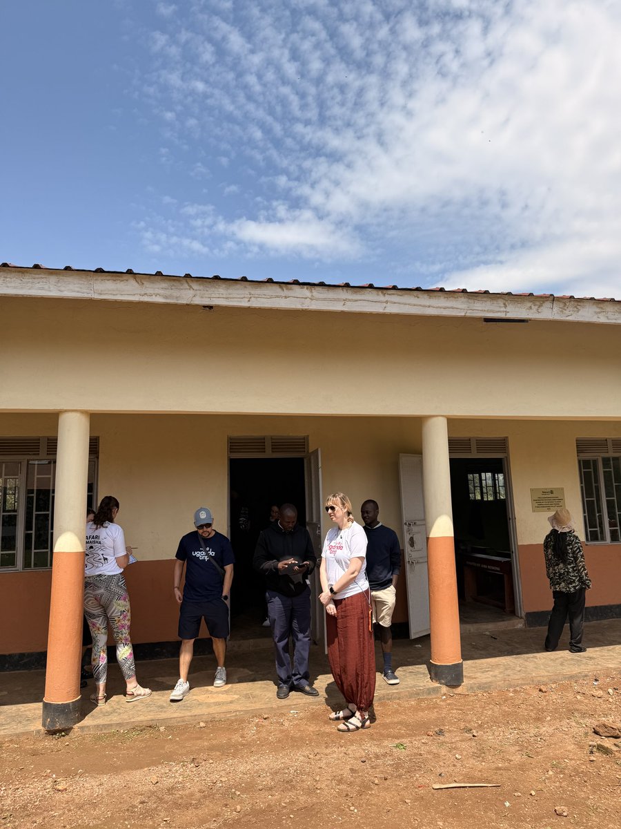 RotaractUGTrip's tweet photo. On Friday morning, we visited Nyakijumba Primary School in southwestern Uganda, a community school whose story has been shaped in part by the dedication of Rotaract and Rotary members.
#RotaractUgandaTrip
#ExploreUganda https://t.co/VFgc9ypAci