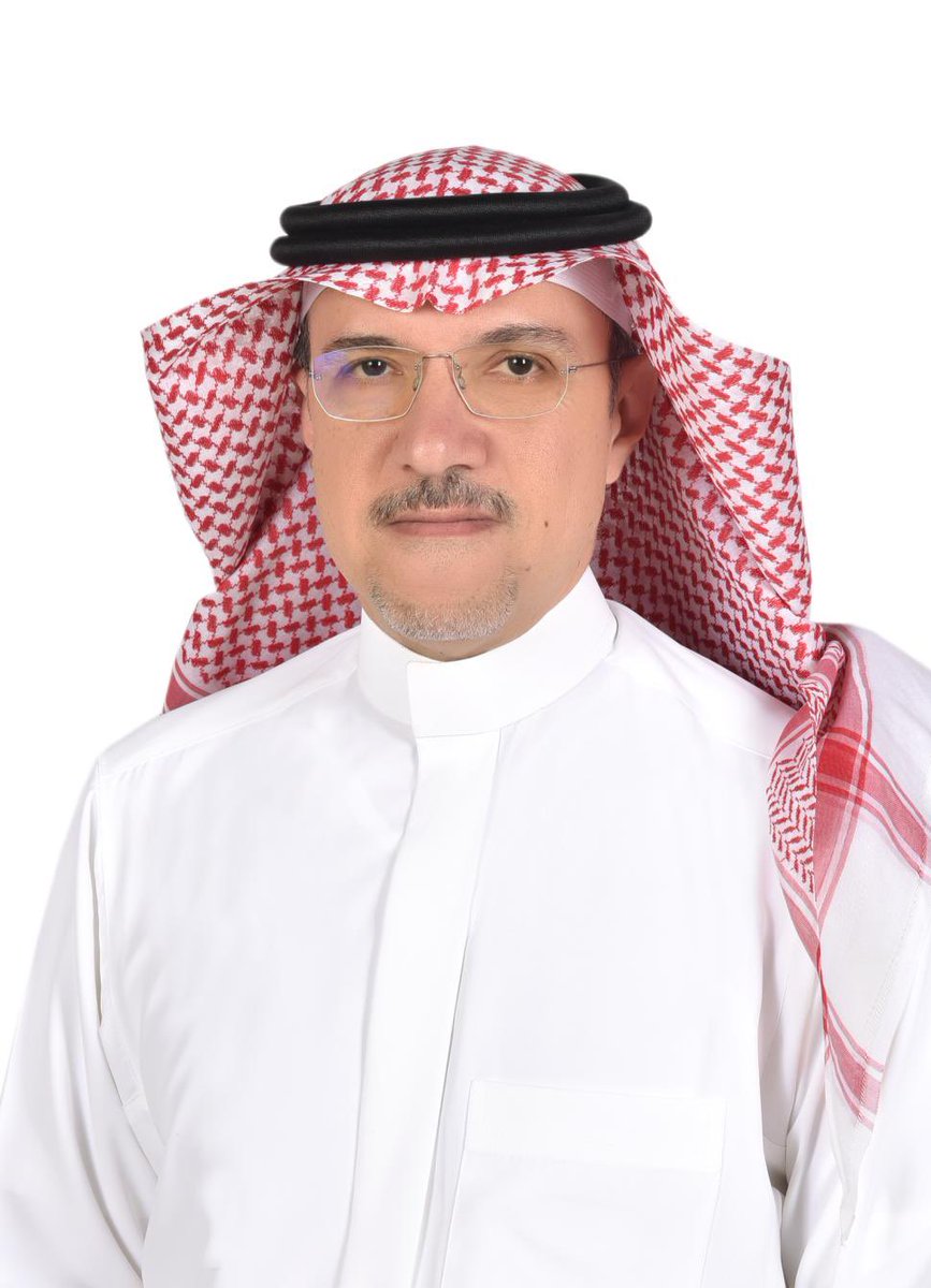ثمّن معالي الأستاذ بدر بن إبراهيم السويلم الثقة الملكية بتعيينه نائبًا لوزير الموارد البشرية والتنمية الاجتماعية، مؤكدًا اعتزازه بها وسعيه لخدمة الوطن وتحقيق رؤية 2030 بإخلاص. 🇸🇦✨