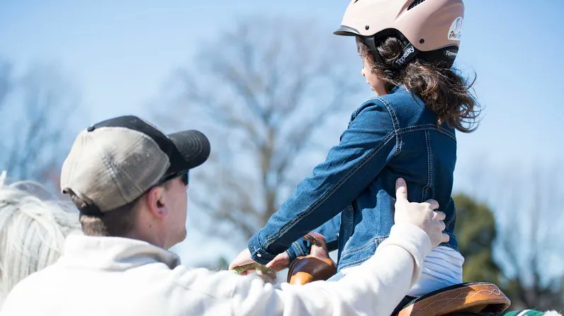 Docmiller001777's tweet photo. Saving Children  https://t.co/hvIHDph0KF 
Help the best equine therapy ranch!  
Give for expenses!   

#DiegoRanch #horses #horsetherapy #equinetherapy #donate #helpout #give #support #horsesheal #horse #follow #children #help #hey #hay #Feed

@Diegoranchinc https://t.co/TQgKax4jlt