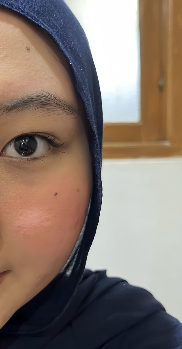 diananakteknik's tweet photo. i love blush cetar membahana so much🥹🫰🏻 https://t.co/Wa6rj4ghsP