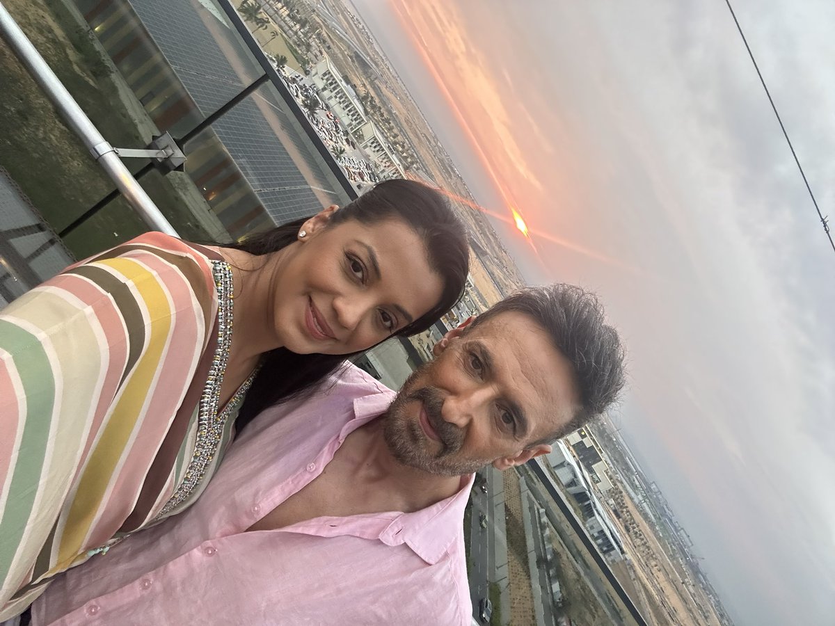 Happy Valentine's Day to all :)