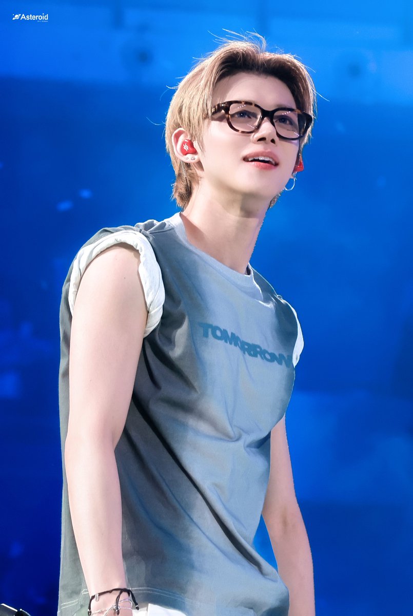 RT @Asteroid_YJ: 260214 🦊 #TXT #TOMORROW_X_TOGETHER #연준 #YEONJUN
