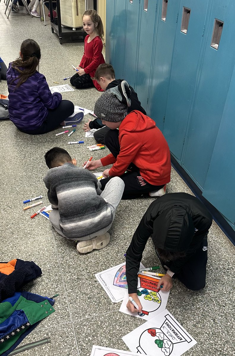 Miss Dellanno tweet media