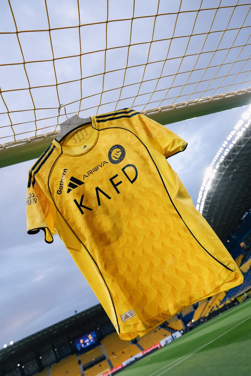 🚨Breaking:

The Greatest Club in Saudi Plays football today. 

No Al-Nasar fan will pass without liking this tweet.