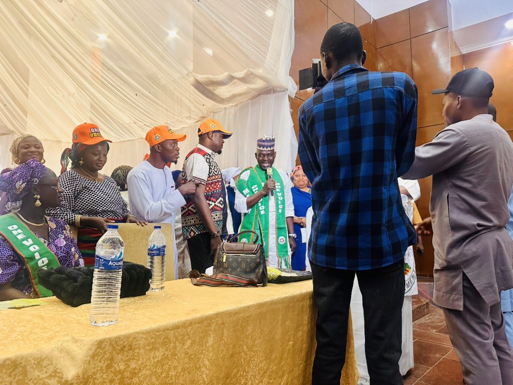 kinggadaff's tweet photo. Last Sunday, I attended the special prayer for His Excellency Mallam Abdulrahman Abdulrazaq and inauguration of One Voice For Kwara Youth Forum coordinators across 16 LGAs of Kwara State.

Kudos to the organizers led by Comrade Ahmad Abdulrazaq Olaide Gbangba. https://t.co/Yqckt2GS8a