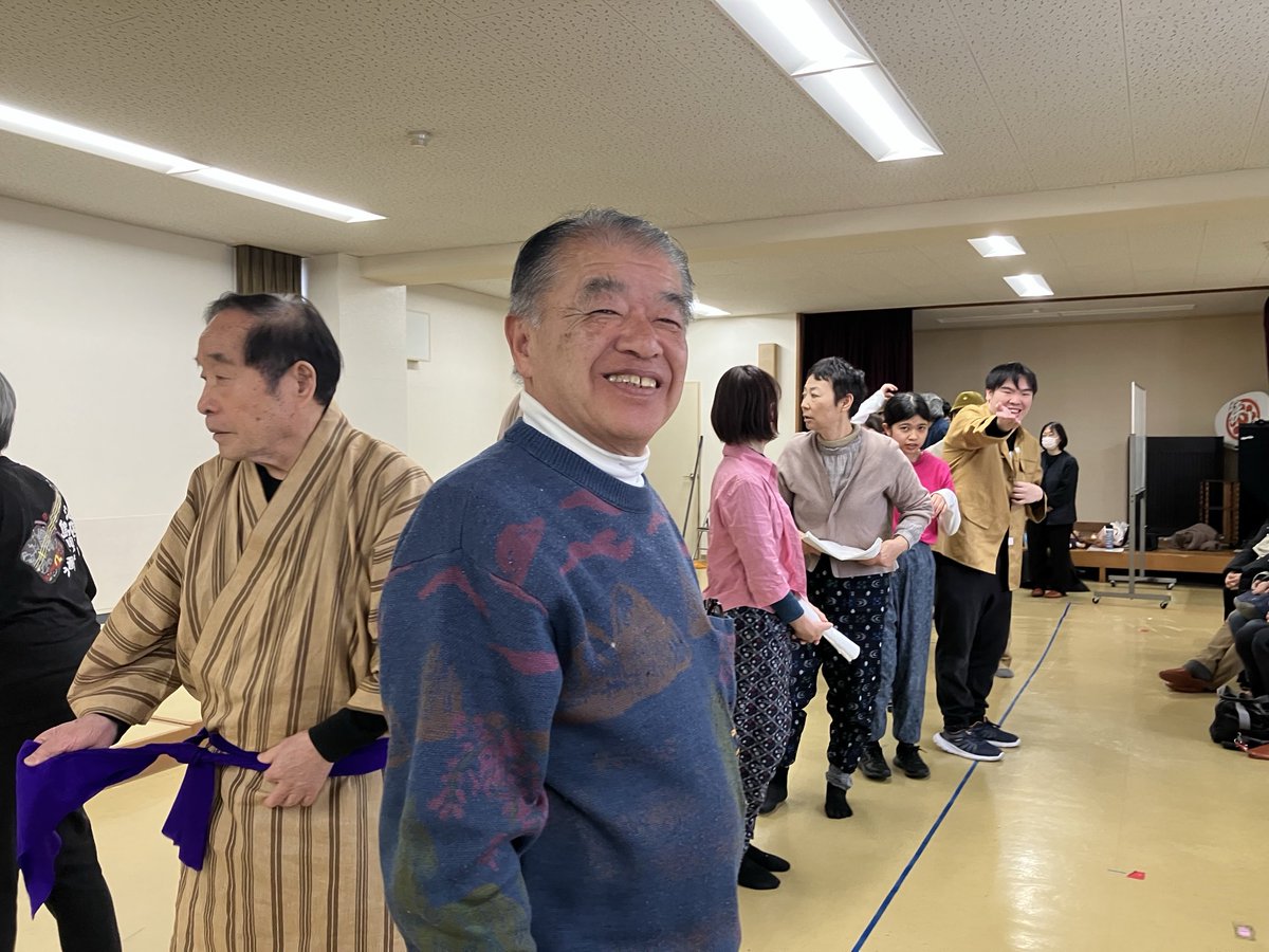 ５月10日の「月桃の花」歌舞団公演の公開リハーサルを行ないました。
韓国の劇団セビョクの方も
来場。実行委員長はええ
まち狭山をつくる会代表
の小芝ひでとしです。
#「月桃の花」歌舞団
#ええまち狭山をつくる会
#小芝ひでとし