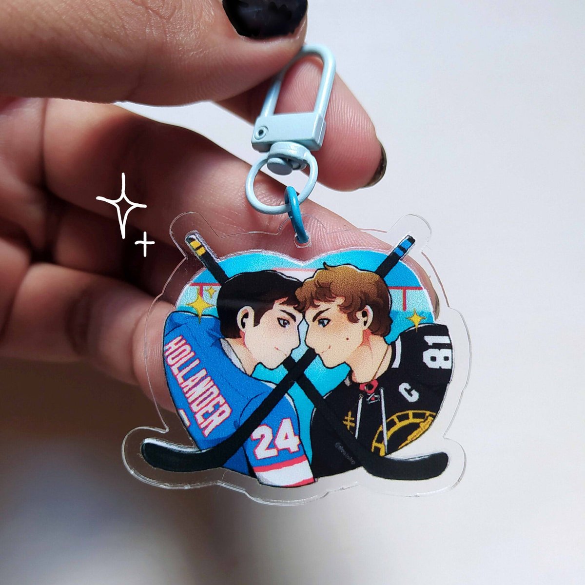 studiompup's tweet photo. Dificil dizer qual produto eu amo maiss 😭💛 #heatedrivalry https://t.co/GJjiupp1yM