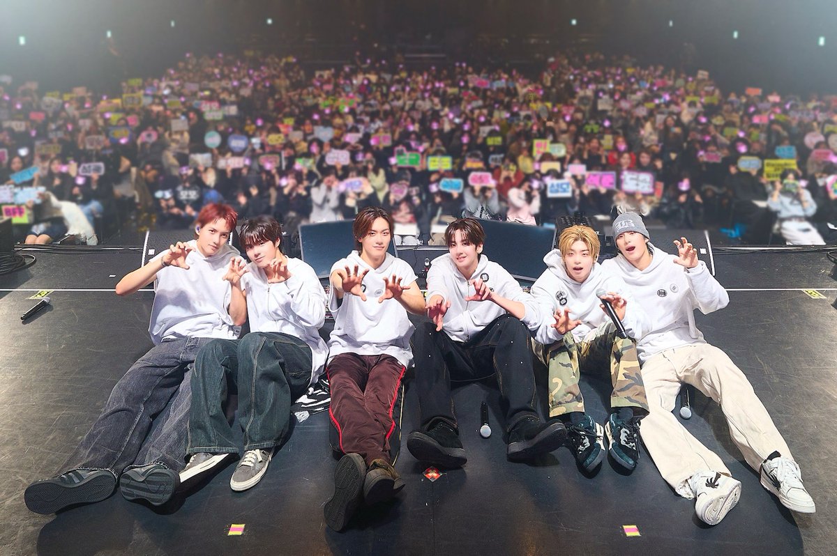 82MAJOR_JP's tweet photo. 「82MAJOR CONCERT ＜BEBEOM : BE THE TIGER＞ in JAPAN」Zepp Haneda公演に来てくださった皆さん、ありがとうございました🐯
また会いましょう！

#82MAJOR #82메이저 #82メジャー https://t.co/Ol6XFJZ1CP