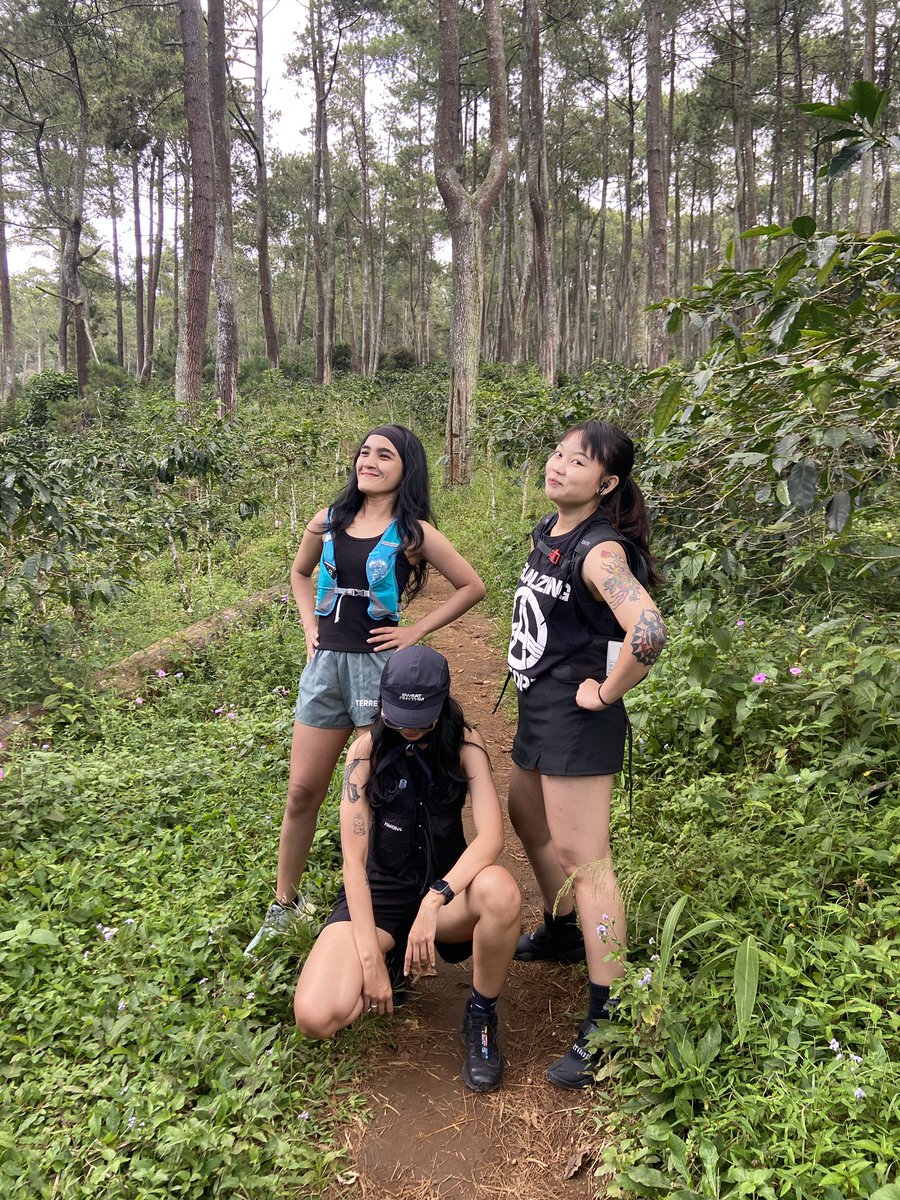 assfacehoneyy's tweet photo. seru jugaa https://t.co/nB1UX9sMbe