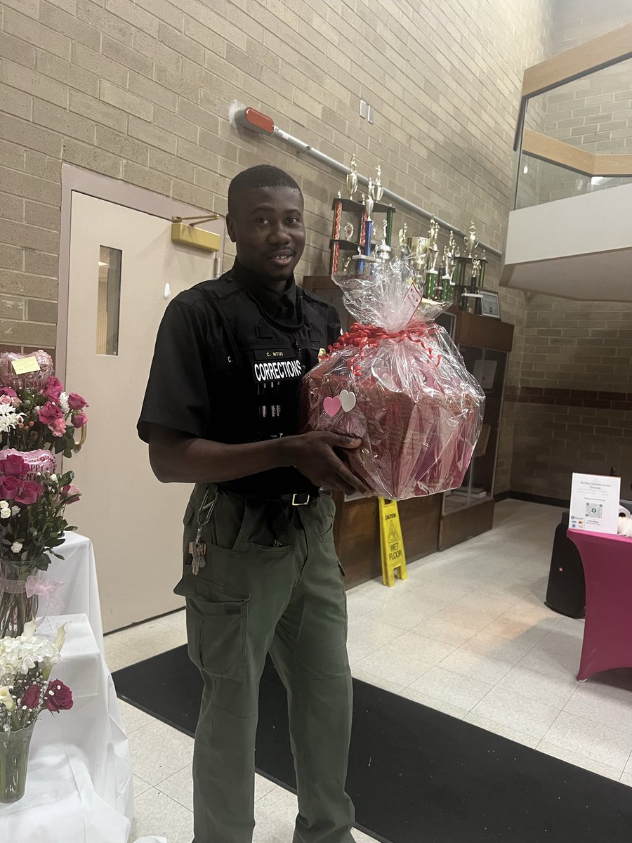 Happy Valentine’s Day from the Department of Corrections! Our Crisis Intervention Stress Management (CISM) team hosted a Valentine’s Day flea market to allow DOC’s entrepreneurial staff the opportunity to promote and sell their products to their colleagues.