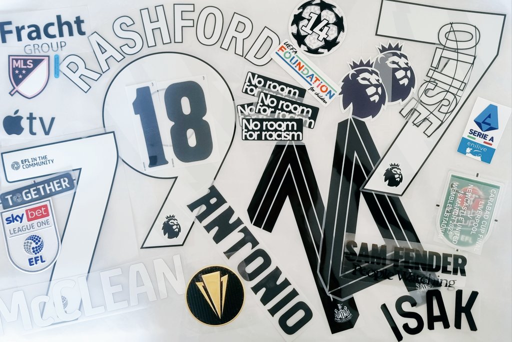 shirtmemory's tweet image. Happy Valentine's Day! 🌹 

#nameset #isak #olise #rashford #EPL