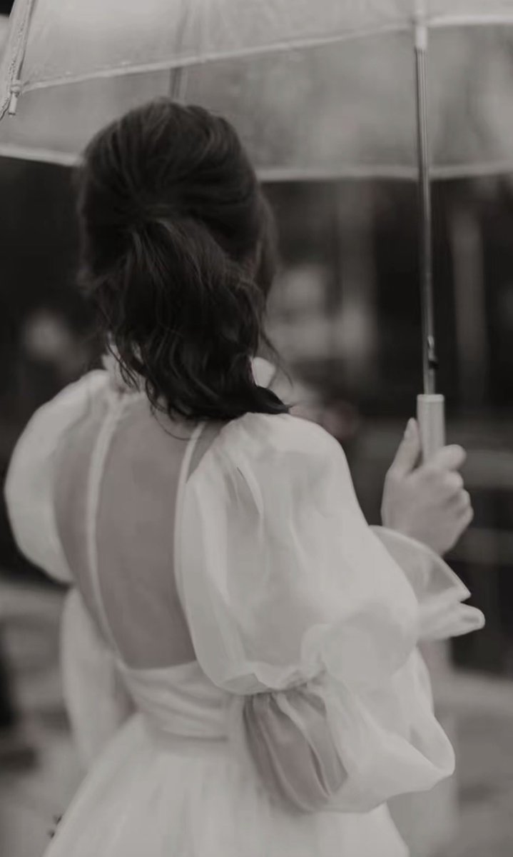 لهُالبّـــال .. وكُل القلبُ وأنٓا …
#مساء_الخير_والسعاده