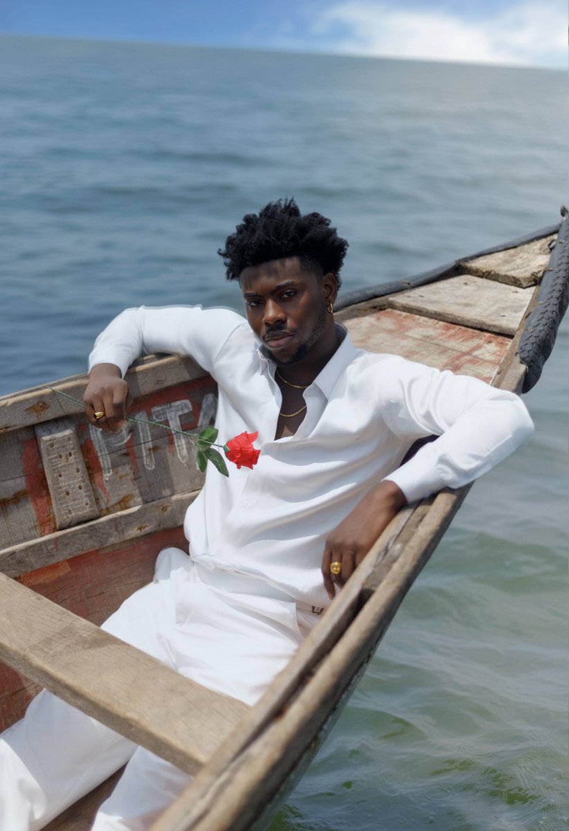 KOYIN SANUSI 💜 tweet media