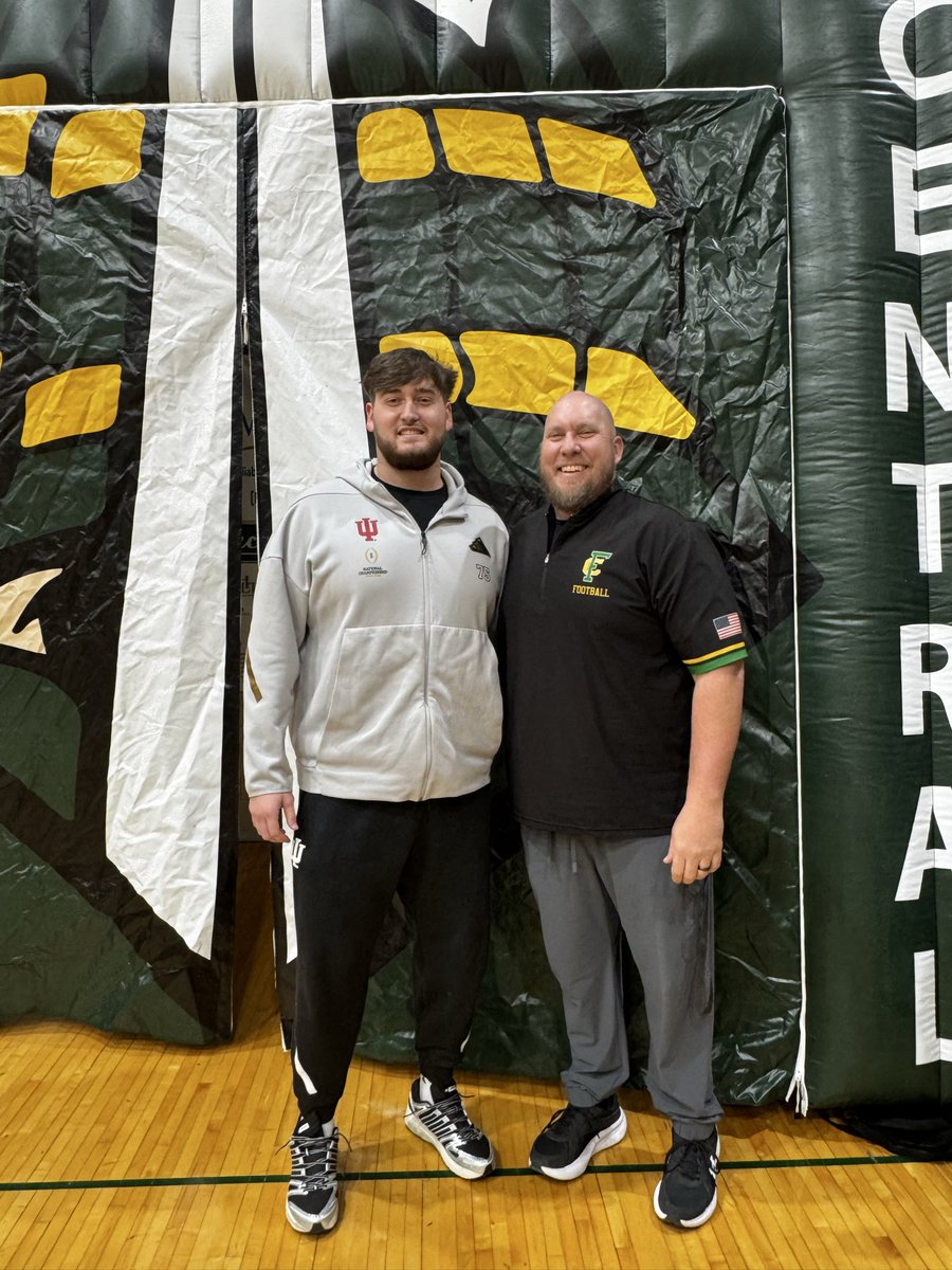 Great to have two time National Champion Zen Michalski back in the house last night to be recognized for all of his accomplishments!  You have made your team, coaches and community very proud.