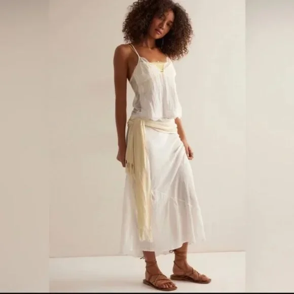 rusticrelics04's tweet photo. Free People Intimately FP Ivory Bias Cut Maxi Skirt NWT
https://t.co/RF3MVJNNtn
#FreePeople #IntimatelyFP #IvoryMaxiSkirt #BohoMaxi #WhiteMaxiSkirt #BiasCutSkirt #BridalShowerOutfit #BeachVacationStyle #ResortWear #CottagecoreStyle https://t.co/Tcau1sOcPA