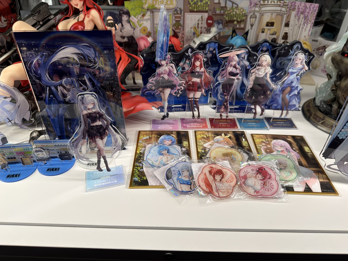 ローソンコラボアクスタも届いたので開封！ でっか！😳 アクスタ用収納