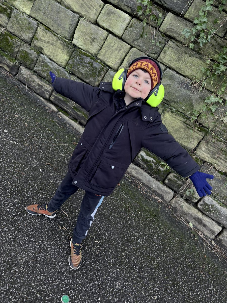 Andrew Sharp tweet media