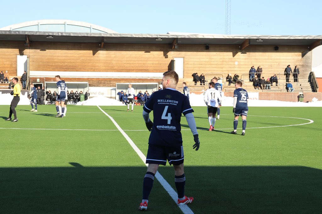MellerudsIF's tweet photo. Referat: ”Defensivt är det väldigt stabilt”

Kommentarer och referat från träningsmatchen.

Läs mer här 👉🔗 https://t.co/bE0Grw3F8s

#MIF2026 https://t.co/SJZqEsPK74