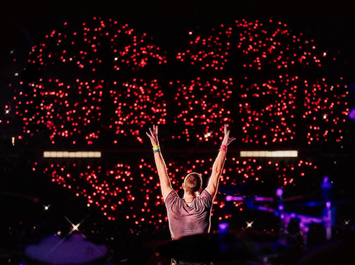 Coldplay Philippines tweet media