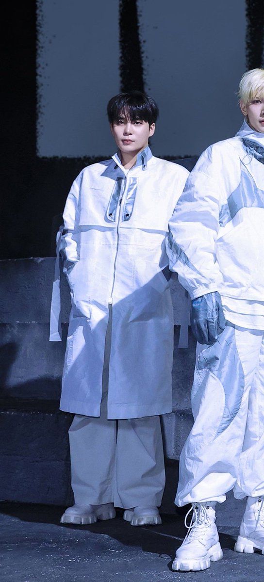 jonghoithoit's tweet image. ㄱ ㅣ엽다