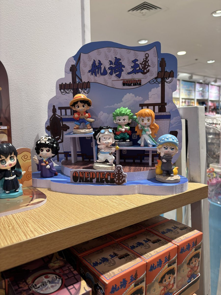 bea 🦇 tweet media