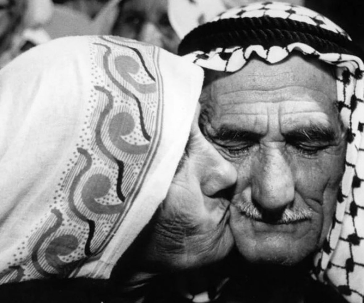 vampl0vrrr's tweet image. happy valentines day from palestine.