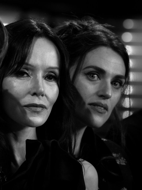 Sculptured by the gods🧎🏻‍♀️