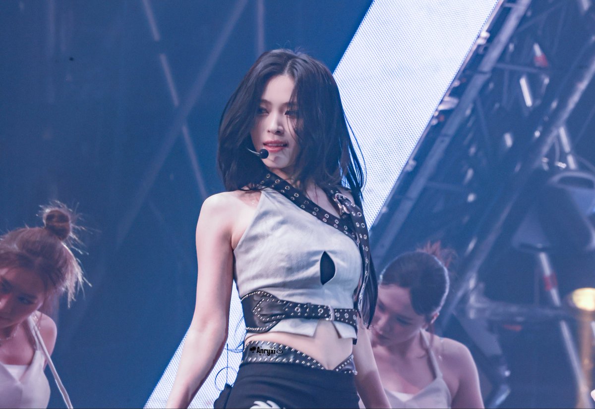 260214 <TUNNEL VISION> Seoul DAY2

#ITZY #있지 
#RYUJIN #류진