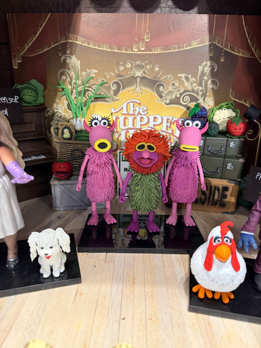 preternia tweet media