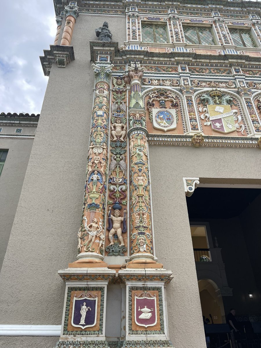 Great concert at The University Of Puerto Rico yesterday! A huge thanks to Dr. Rivera for hosting us and welcoming us so elegantly!